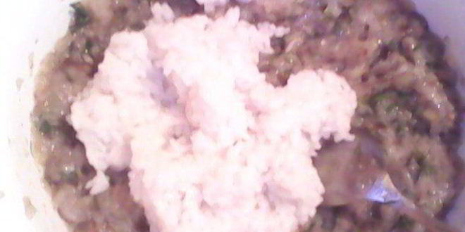 Рецепт куриного-грибных тефтельки в томатном соусе