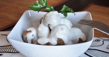 Рецепт Тефтелей под сливочным соусом