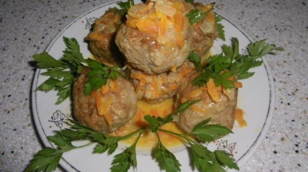 Как приготовить тефтели со сметаной