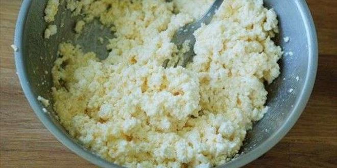 Рецепт ленивых вареников с топленым молоком