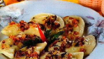 Рецепт Вареников с салом и картошкой