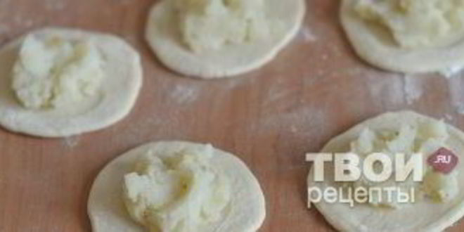 Рецепт вареников с толченой картошкой