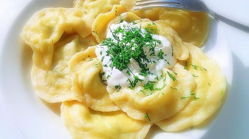 Как приготовить вареники с творогом и зеленым луком