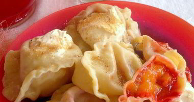 Рецепт Вареников со сливами