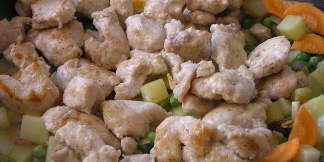 Рецепт быстрого жаркого из курицы с овощами