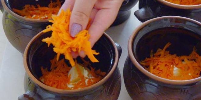 Рецепт жаркого из свинины с картошкой в горшочках