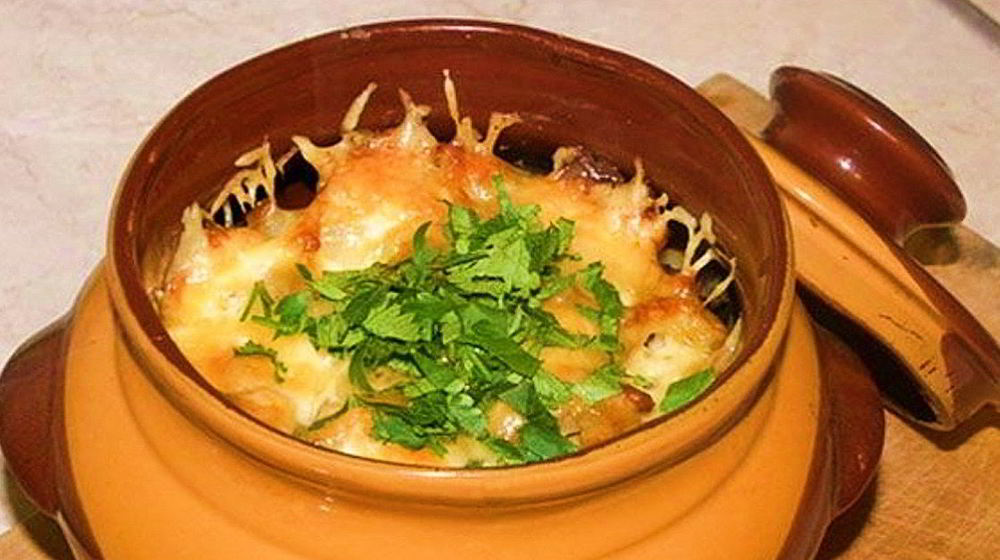 Как приготовить жаркое в горшочках