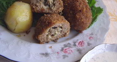 Рецепт Куриных зраз с грибами под сметанно-сливочным соусом