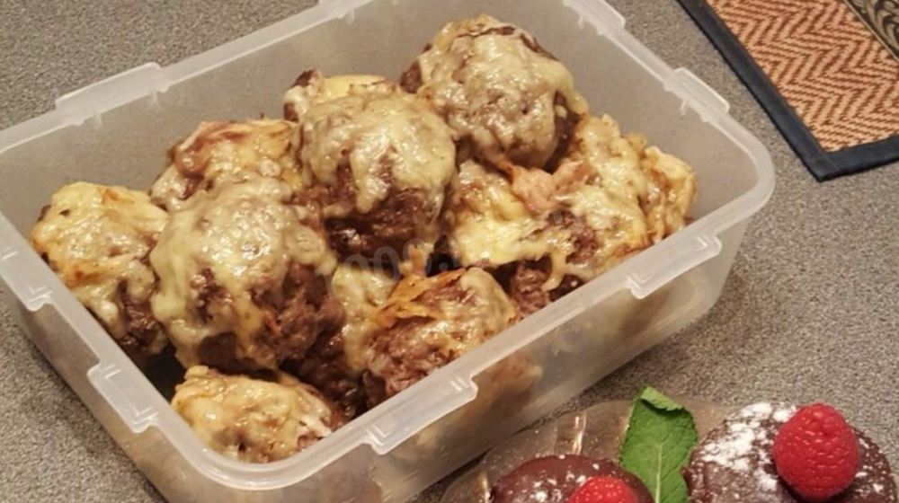 Как приготовить зразы с перепелиным яйцом