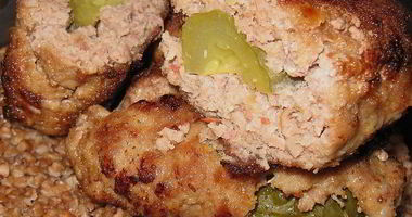 Рецепт Зраз с соленым огурчиком