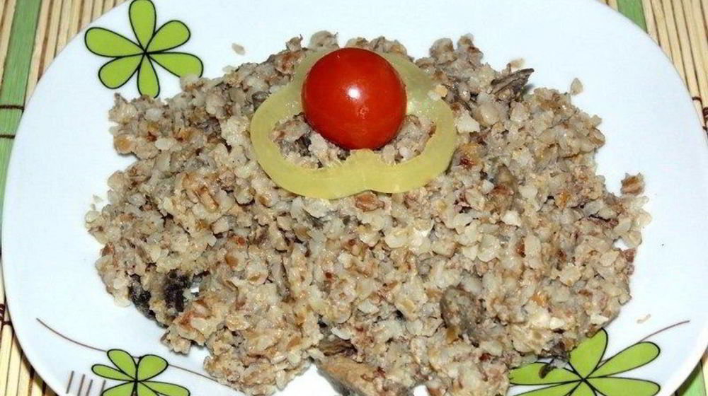 Как приготовить гречку с грибами и сметаной