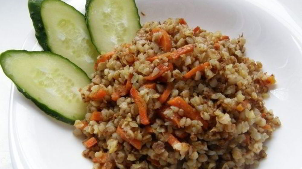 Как приготовить гречку с морковью