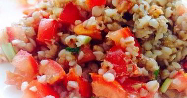 Рецепт Гречки с помидорами и чесноком