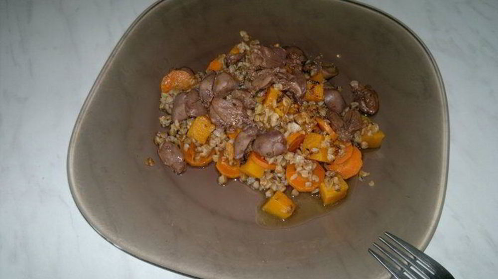 Как приготовить гречневую кашу с тыквой, морковью и сердцем кролика