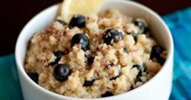Рецепт Каши из киноа с ягодами