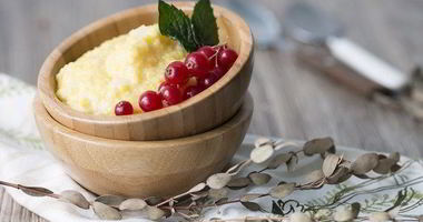 Рецепт Каши из кукурузной крупы с яблоками в мультиварке