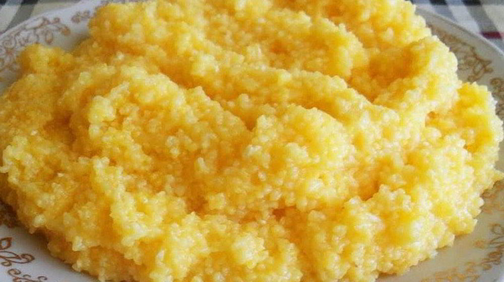 Как приготовить кукурузную кашу с яблоком