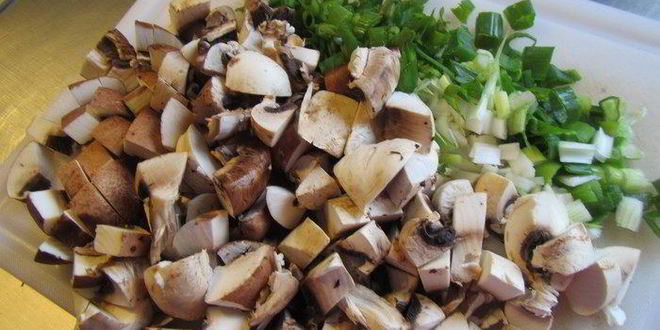 Рецепт поленты с грибами, свежими травами и пармезаном