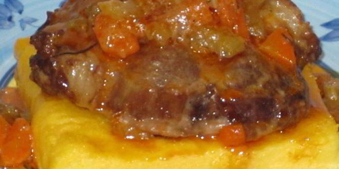 Рецепт поленты с мясным рагу