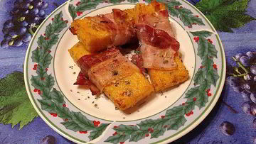 Рецепт Поленты с вялеными помидорами в беконе