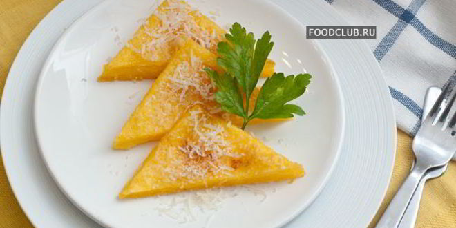 Рецепт запеченной поленты с пармезаном