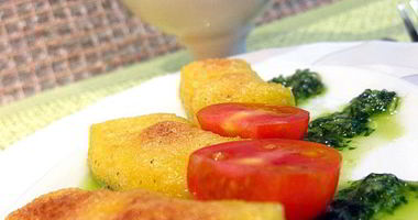 Рецепт Запеченной поленты с песто