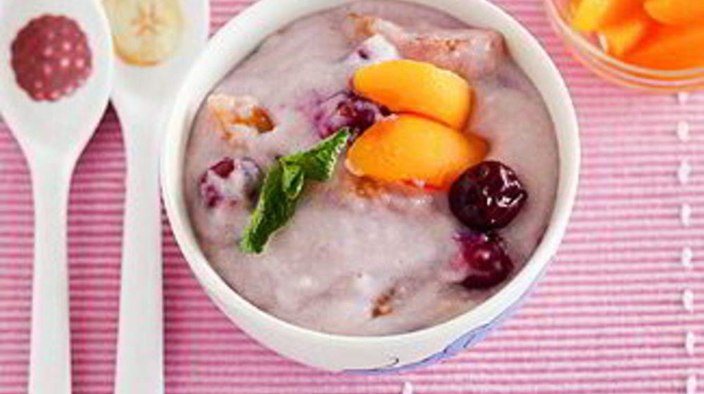 Как приготовить манную кашу с фруктами в мультиварке