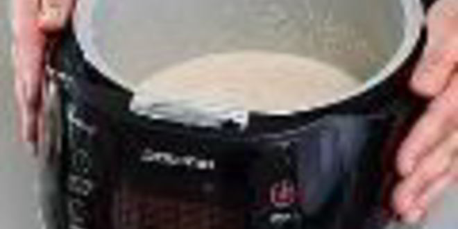 Рецепт манной каши с орехами в мультиварке