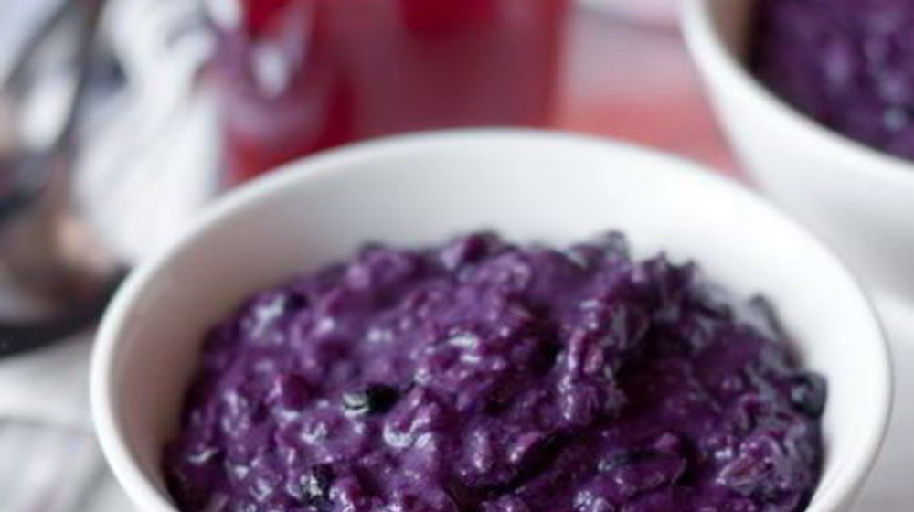 Как приготовить черничную овсяную кашу