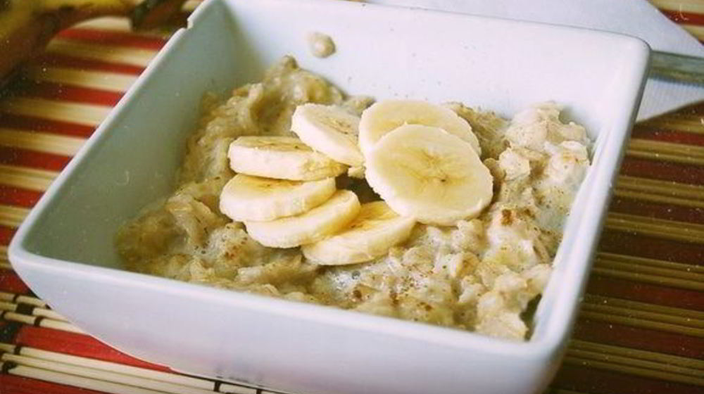 Как приготовить овсяную кашу с бананом