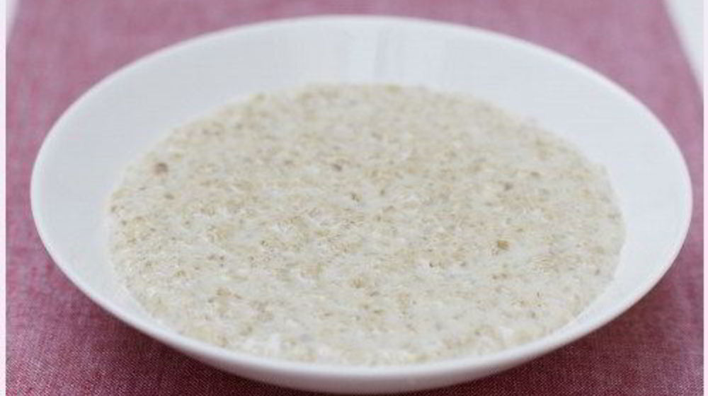 Как приготовить овсяную кашу с яблоками