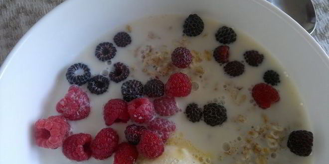 Рецепт овсянки с ягодами