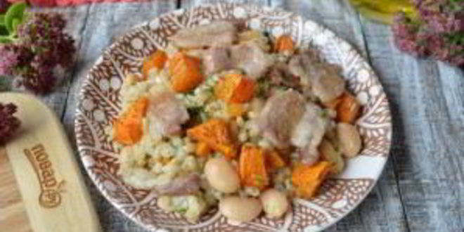 Рецепт перловой каши с фасолью, тыквой и беконом