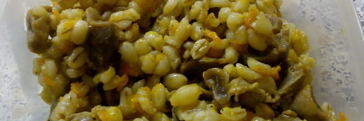 Рецепт Перловой каши с куриными желудками в мультиварке