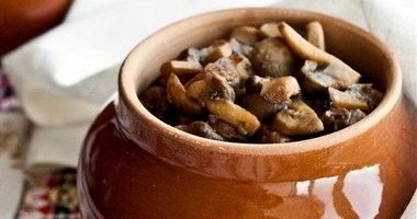 Рецепт Перловой каши в горшочках с грибами