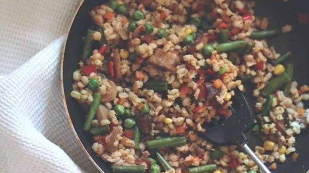 Как приготовить перловку с лесными грибами и овощами