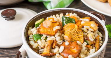 Рецепт Перловки с лисичками и овощами