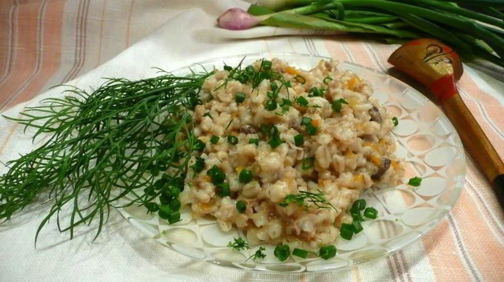 Как приготовить перловку с тушенкой в мультиварке