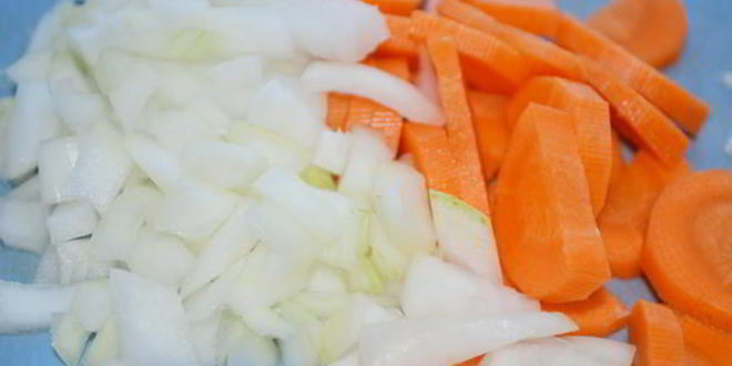 Рецепт перловки со свининой и грибами в томатном соусе