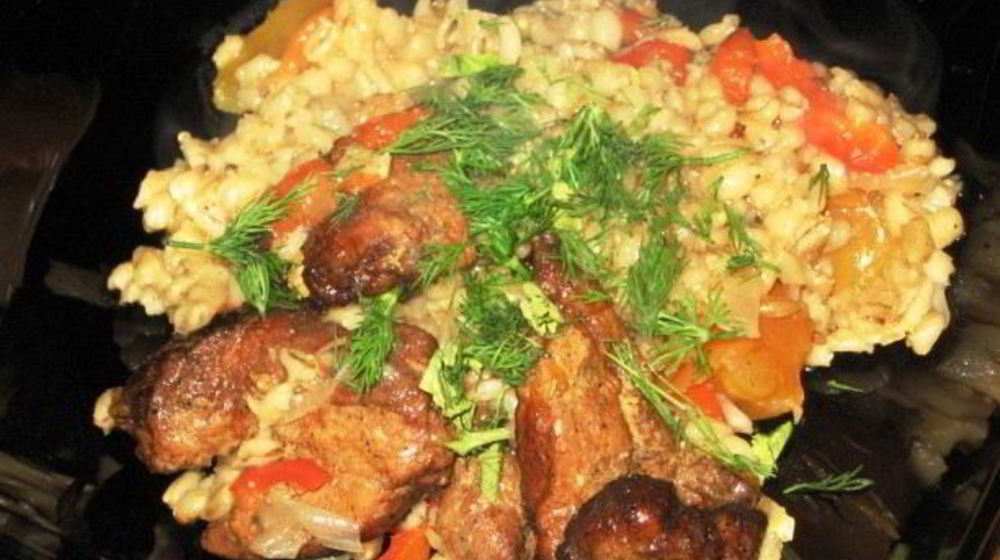 Как приготовить перловку в горшочке с курицей