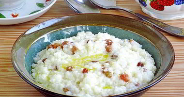 Рецепт Рисовой каши на молоке с изюмом