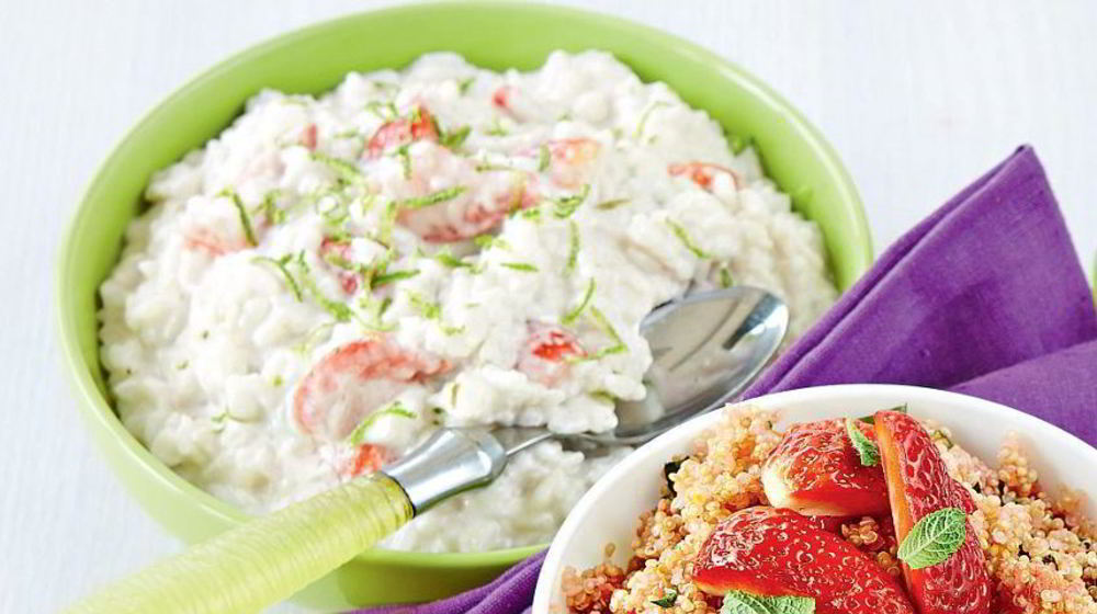 Как приготовить рисовую кашу с клубникой и кокосовым молоком