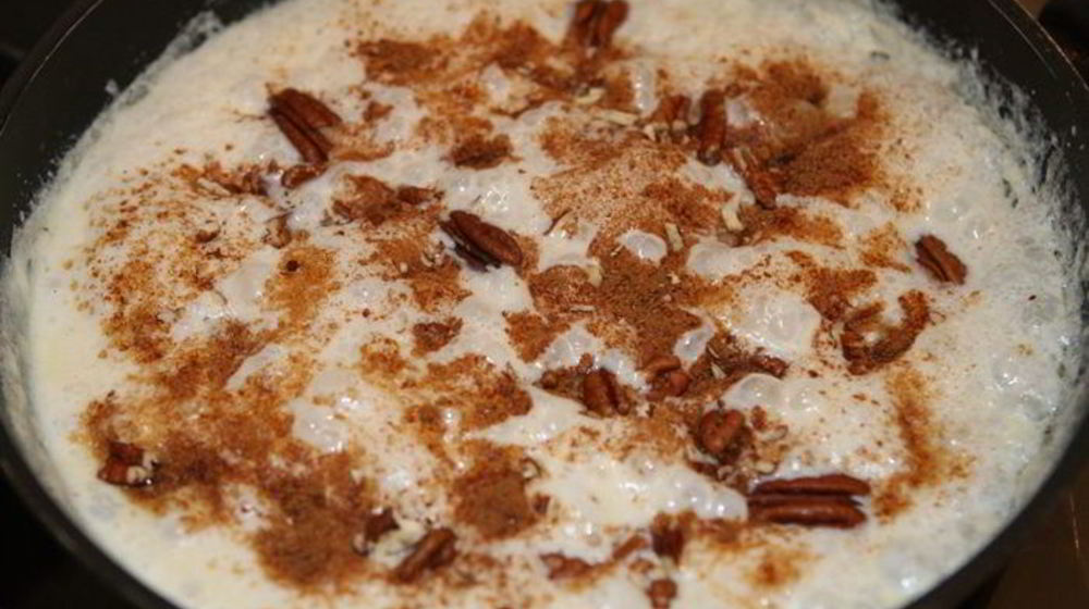 Как приготовить рисовую кашу с корицей и орехами пекан