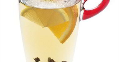 Рецепт Глинтвейна с белым вином, ромом и изюмом