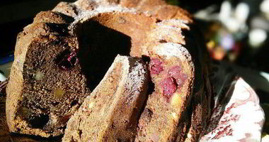 Рецепт Шоколадного гугельхупфа с вишней на глинтвейне