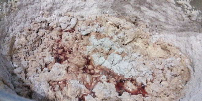 Рецепт шоколадного гугельхупфа с вишней на глинтвейне