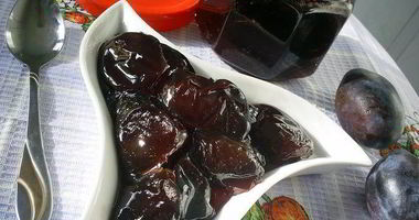 Рецепт Карамелизированных слив в густом сиропе