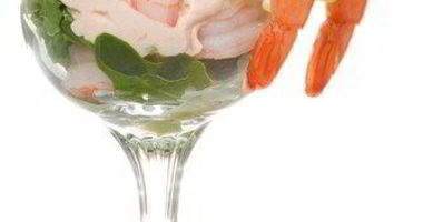 Рецепт Коктейля из креветок со сливочным соусом с хреном