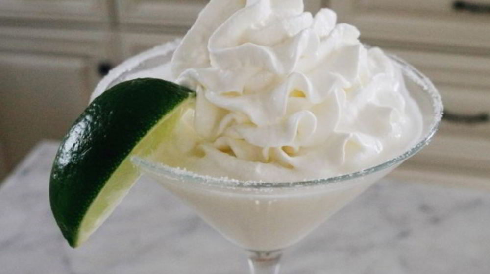 Как приготовить алкогольный коктейль со сливками