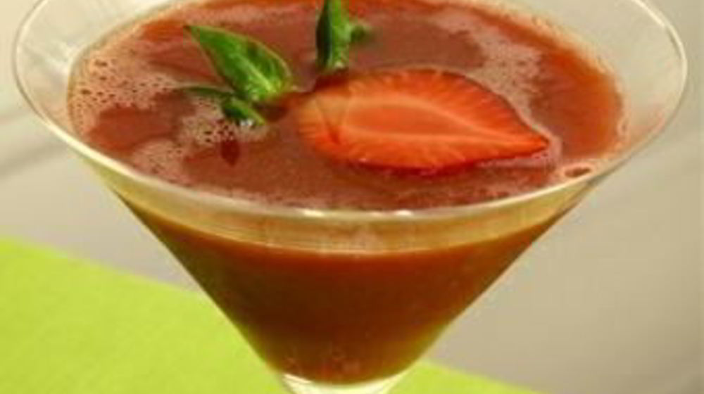 Как приготовить клубничный коктейль с горячим шоколадом